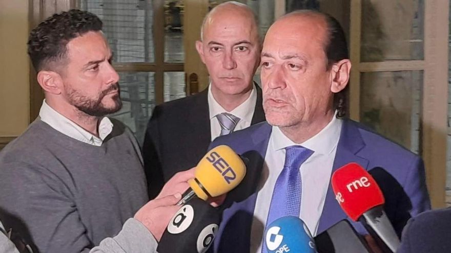 Montañez, concejal de Vox en València: "Me pregunto si no había un candidato mejor que alguien condenado por malos tratos"