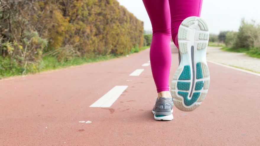 ¿Es mejor caminar o correr? Qué ejercicio hacer según lo que nos aportan