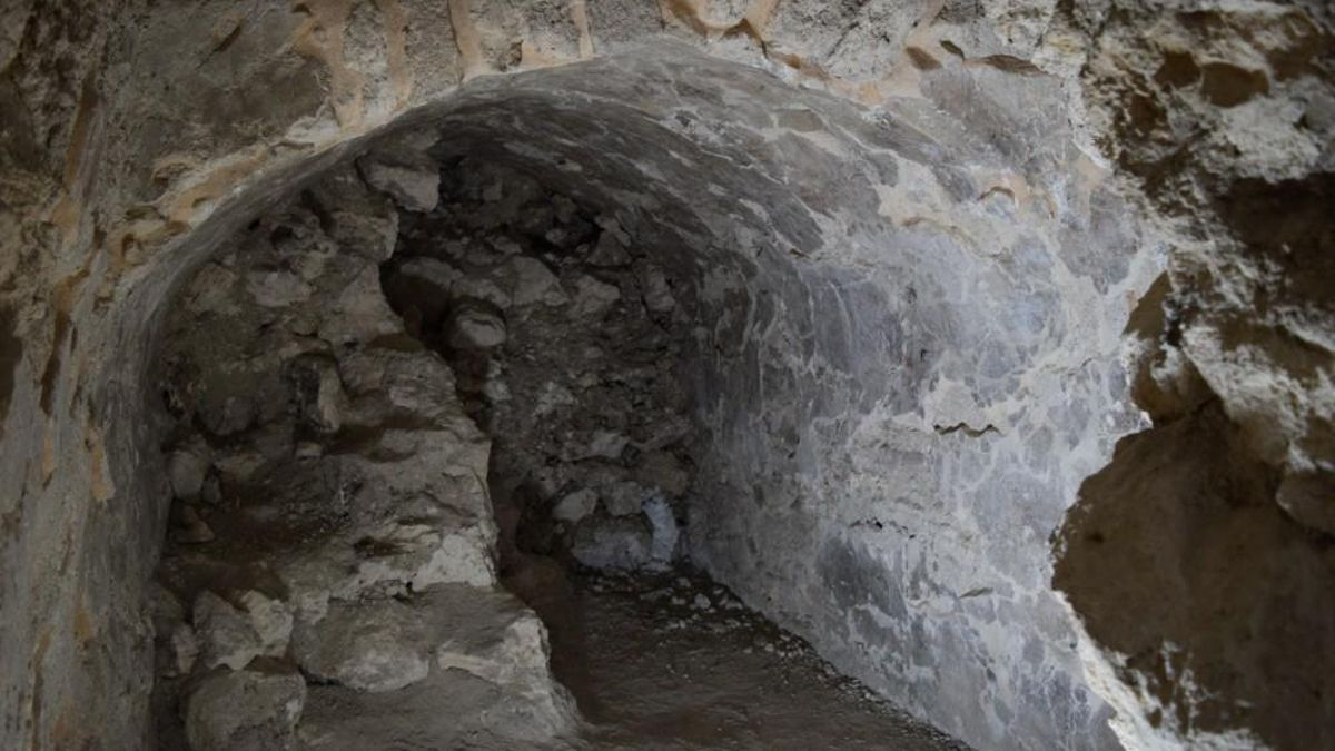 Un antiguo mural de Calakmul revela una de las inscripciones calendáricas mayas más antiguas
