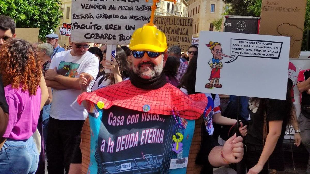 Un manifestante en Málaga, este sábado