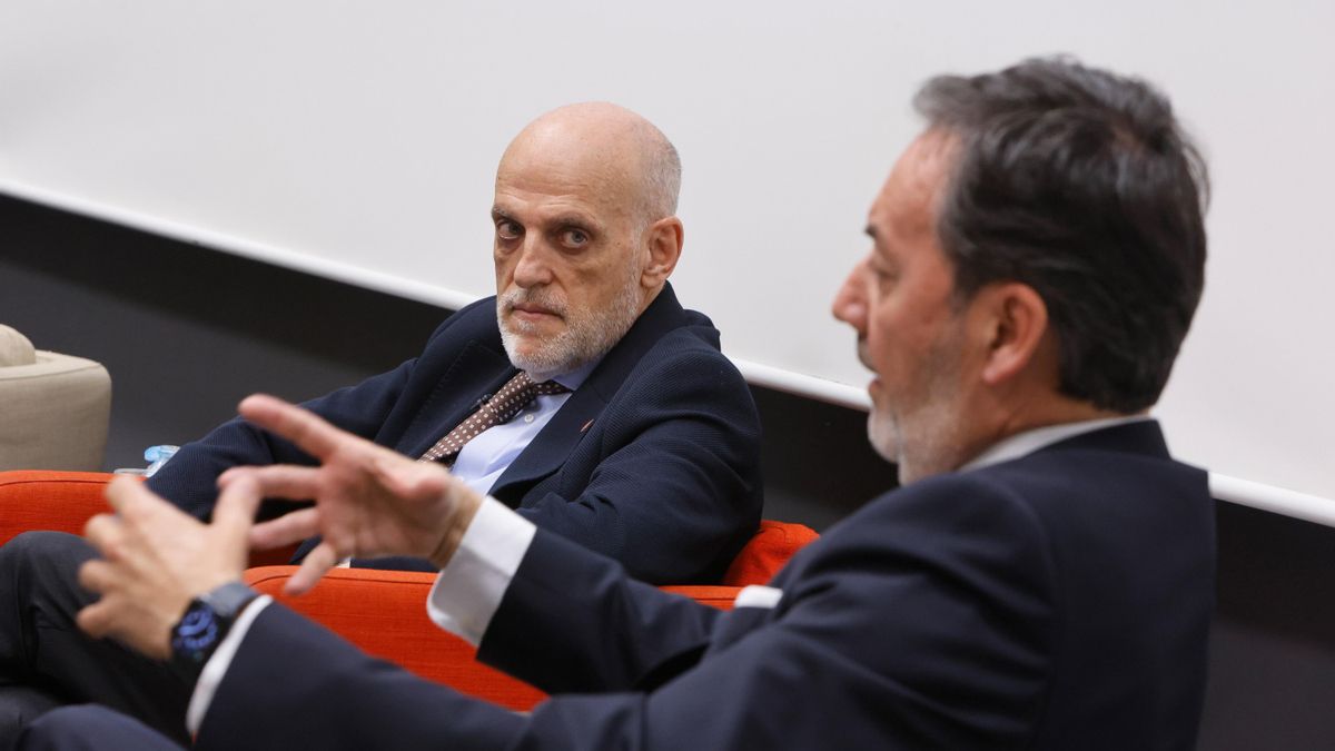 Tebas: "Acabarán convirtiendo la Champions en una Superliga a cámara lenta"