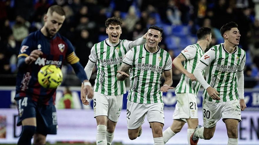 Las imágenes del SD Huesca - Córdoba CF