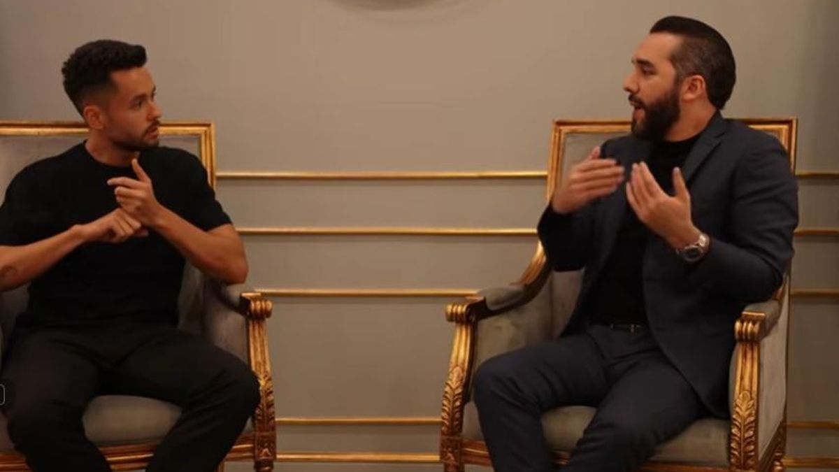 El youtuber murciano The Grefg charla con Neyib Bukele en El Salvador
