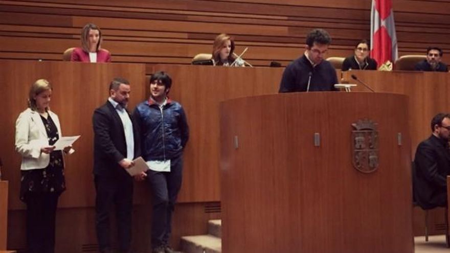 Celebración del Día Mundial de concienciación sobre el Autismo en las Cortes de Castilla y León