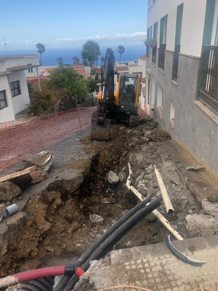 Obra en las Calzadas de Mazo.