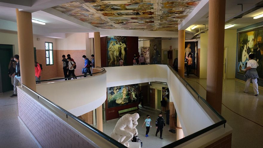 El IES José María Infantes de Utrera es el primer instituto-museo de España