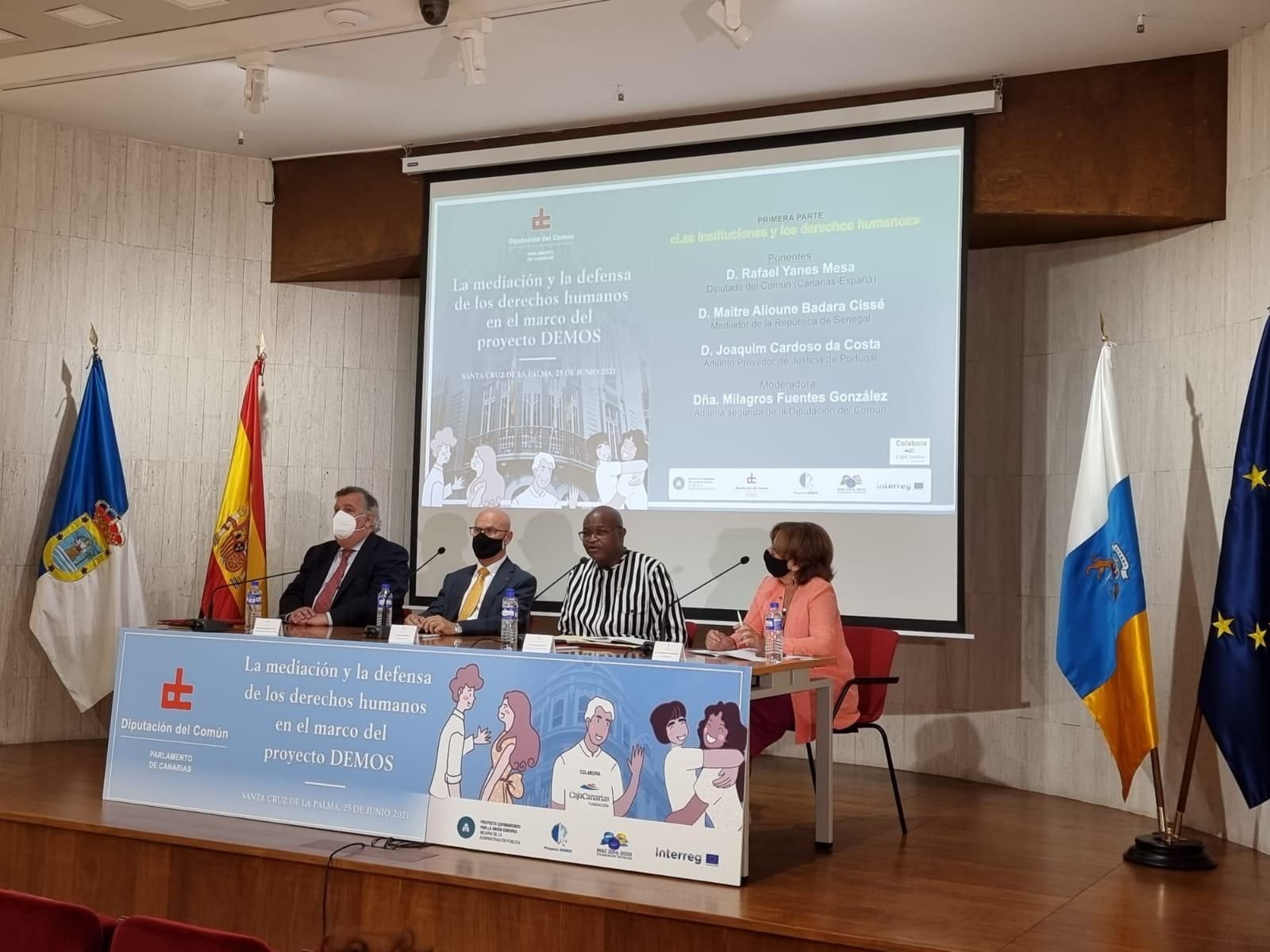 Un momento  dela jornada La mediación y la defensa de los derechos humanos en el marco del Proyecto DEMOS.