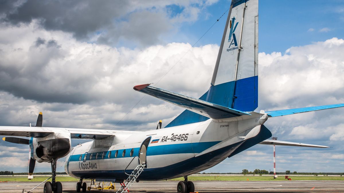 Un avión con decenas de pasajeros desaparece de los radares en el extremo este de Rusia
