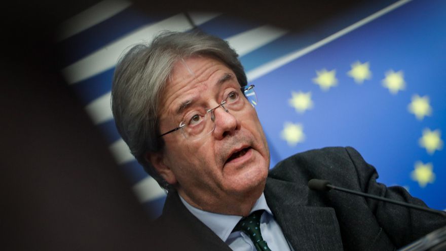 Bruselas lanza un nuevo plan para crear un impuesto de sociedades en la UE ante el 'dumping' fiscal de Holanda o Luxemburgo