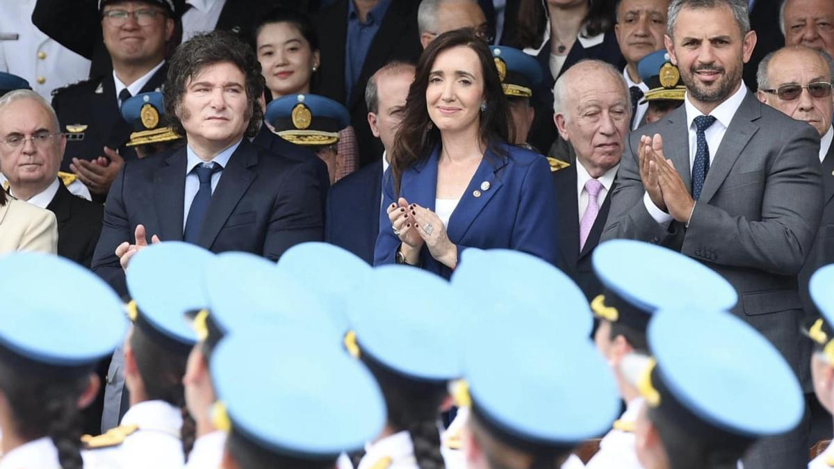 Victoria Villarruel junto al presidente Javier Milei, en un acto de la Policía Federal.