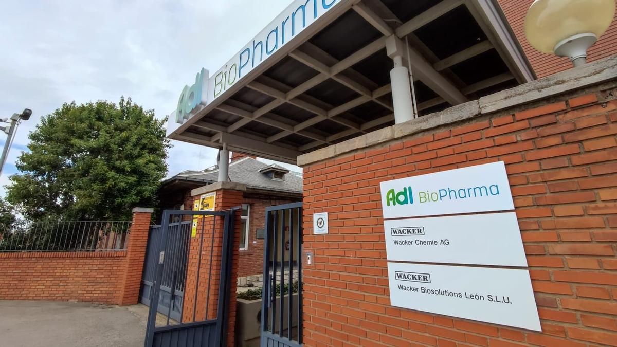 La empresa química dueña de la factoría de Antibióticos en León pierde 800 millones de euros en el 2025