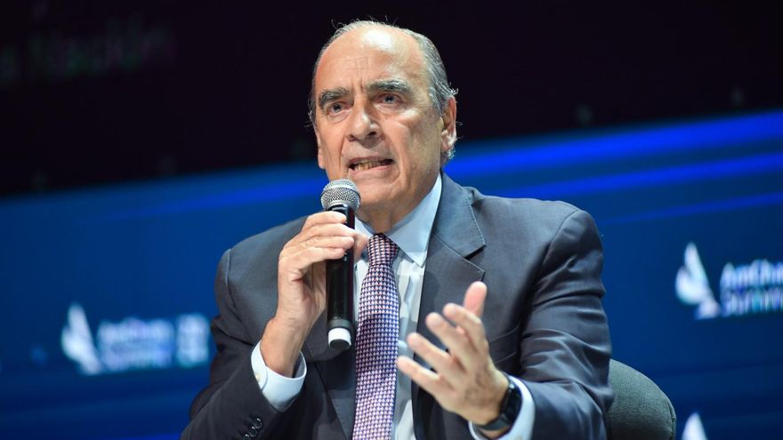 El Gobierno presentó el texto de la nueva ley ómnibus y del paquete fiscal, con la restitución de Ganancias