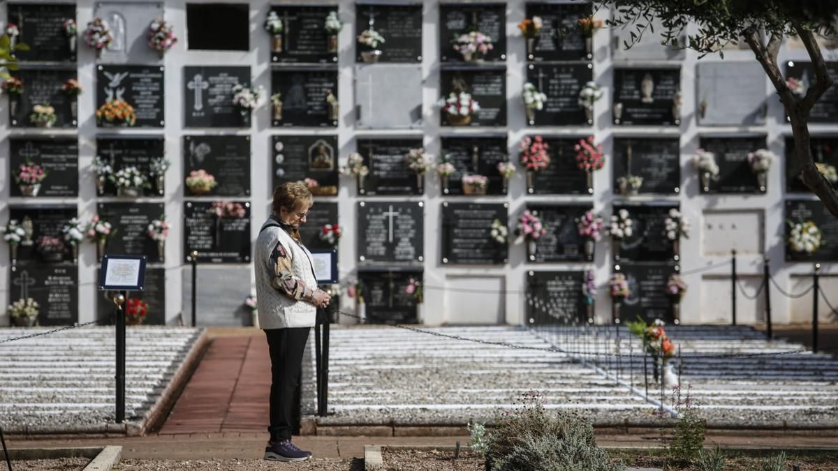 Día de Todos los Santos en el cementerio de San Rafael
