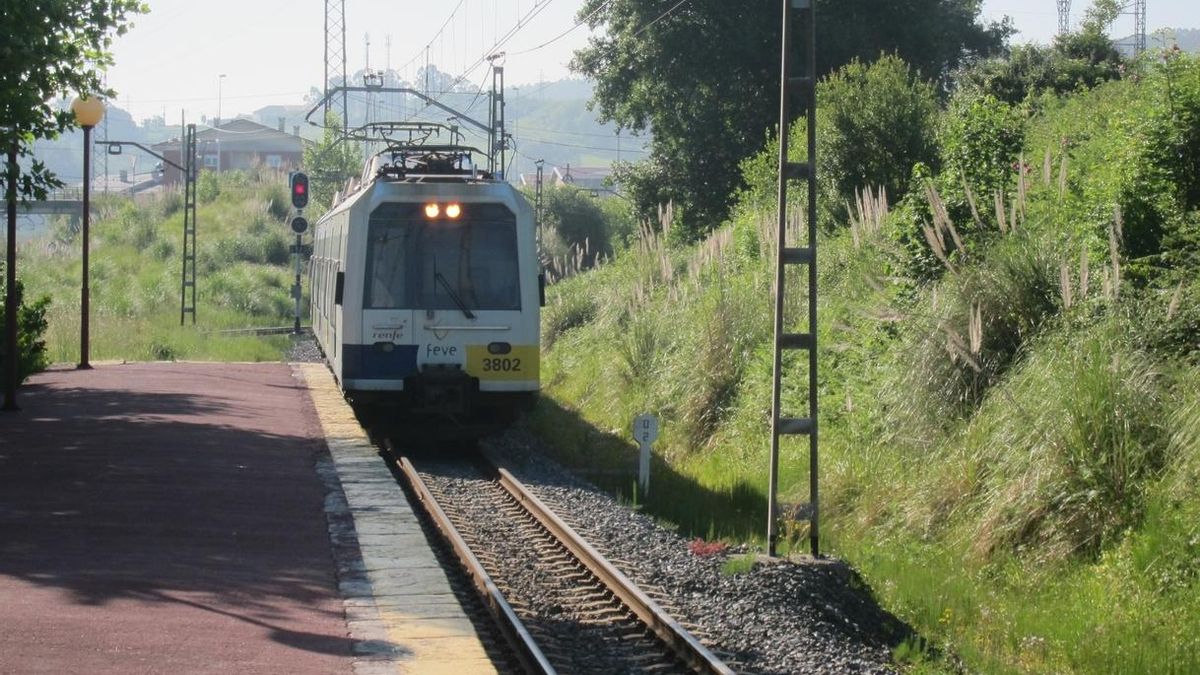 Adif adjudica en 554.200 € la redacción del proyecto para la duplicación de la vía Astillero-Orejo