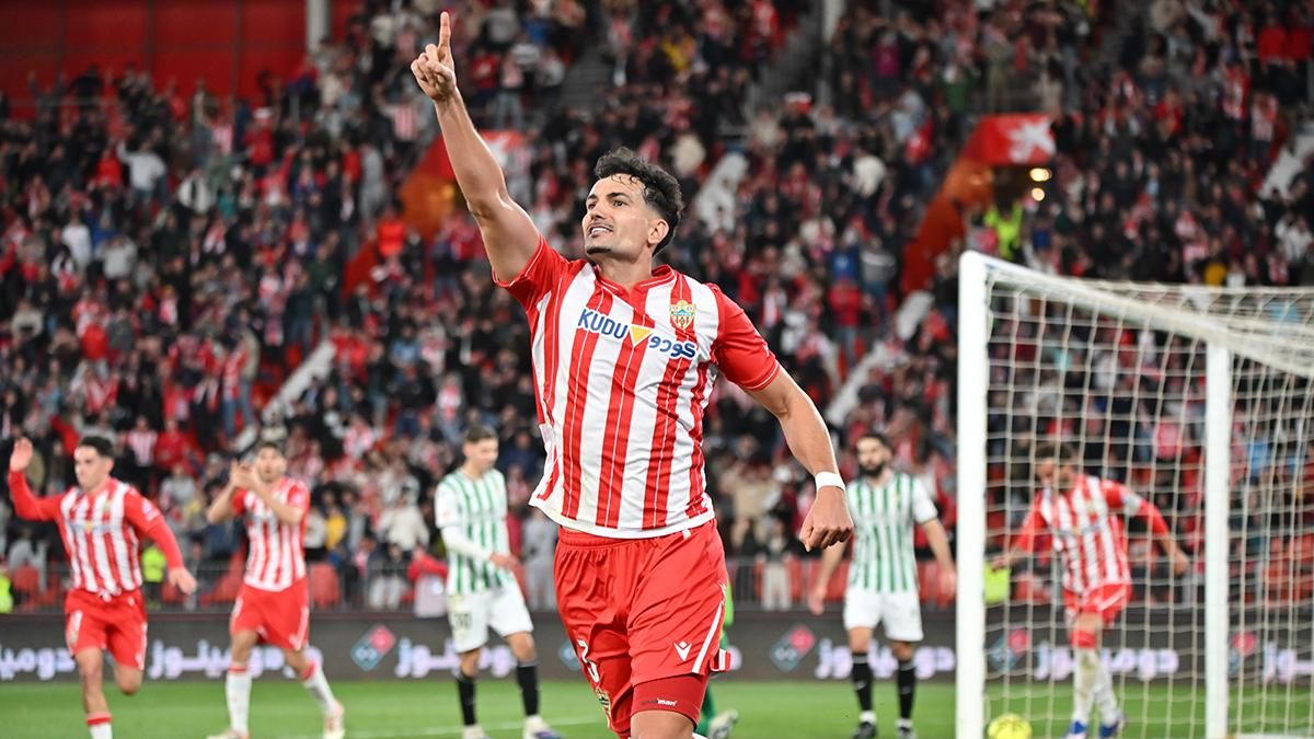 Las imágenes de la UD Almería - Córdoba CF