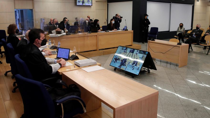 Vista general del tribunal durante el juicio de los "papeles de Bárcenas" este lunes en la Audiencia Nacional en San Fernando de Henares. EFE/Juan Carlos Hidalgo