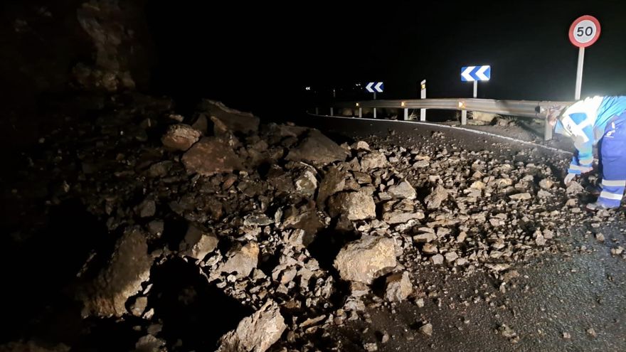 Desprendimientos y cortes de vías en Gran Canaria, la isla más afectada por Olivier