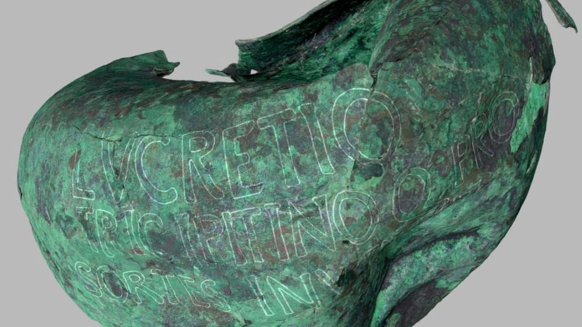 Un recipiente metálico hallado en Cartagena identifica a un gobernador desconocido y muestra cómo funcionaban los sorteos en Roma