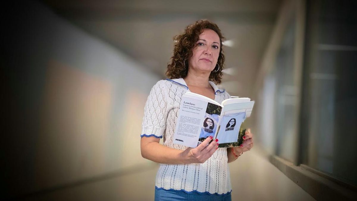 Mari Carmen González, autora de 'Lawfare': "A Mónica Oltra la van llevar d’enmig per a provocar un canvi polític"