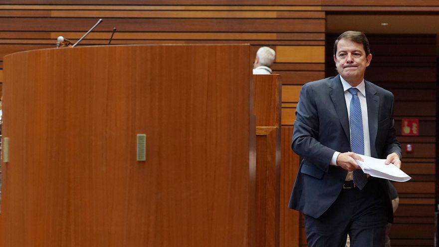 Mañueco hace balance atacando a Sánchez: "Somos un gobierno útil y eficaz, que hace que Castilla y León funcione"