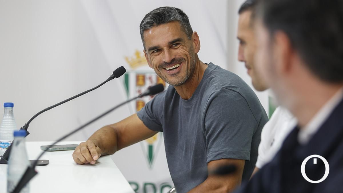 Juanito en la presentación de Sergi Guardiola y Dalisson