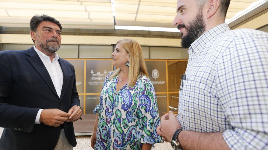 El PP de Alicante estudia enmiendas de la oposición a los presupuestos 2024 ante el plante de Vox por la Zona de Bajas Emisiones