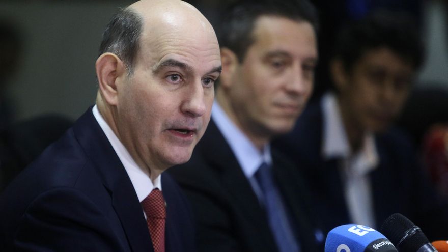 El Gobierno de Panamá pide al Supremo reconsiderar la jubilación especial y alza salarial