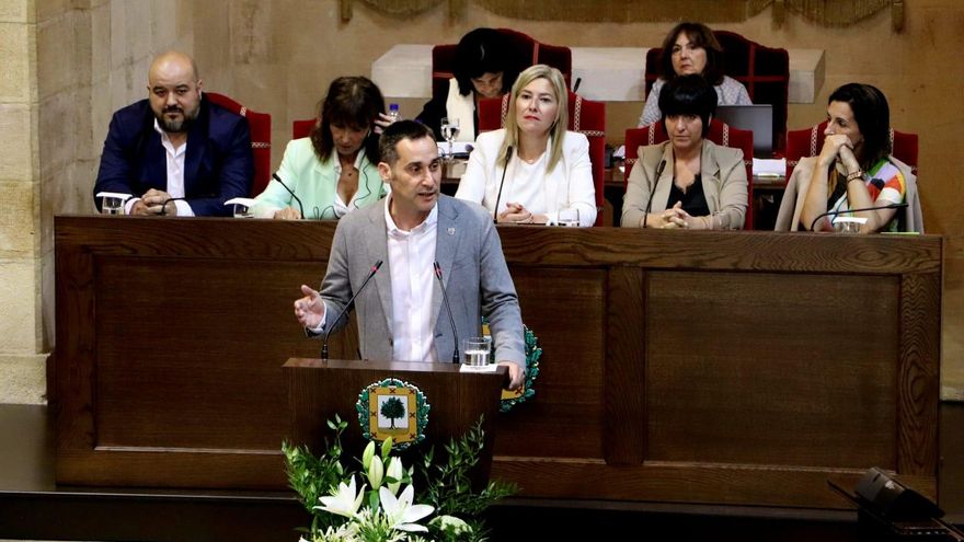 Iker Casanova durante la presentación de su candidatura a diputado general de Bizkaia.