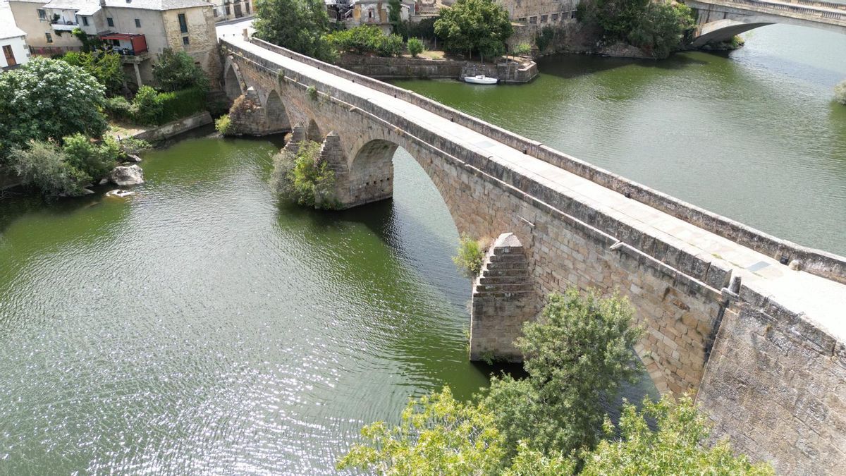 El puente de A Cigarrosa se mantiene como Bien de Interés Cultural, reconocimiento que le llegó en 1982