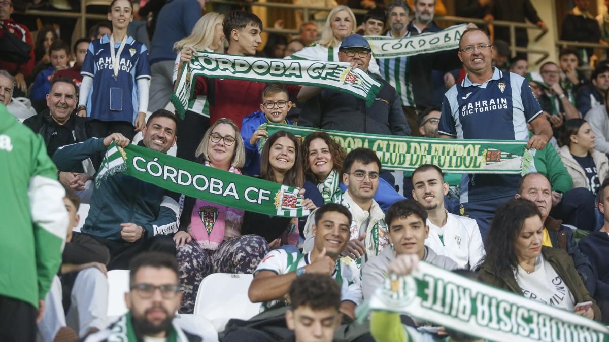 Grada Blanquiverde del Córdoba CF - RC Deportivo