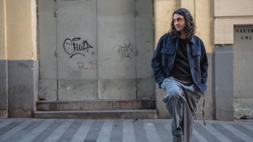 Pedro Pastor, de gira con su disco '10 Locos Años Descalzos'