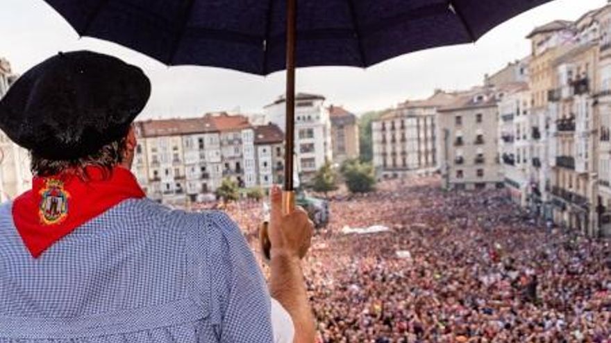 Vitoria abre la puerta a que en 2024 una mujer encarne al personaje central de sus fiestas por vez primera en su historia