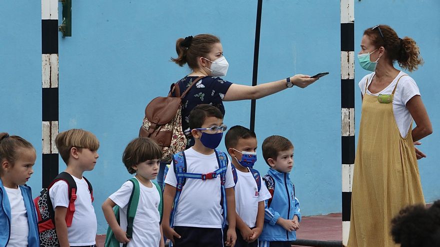 ANPE Canarias reclama una partida en los presupuestos autonómicos para mantener a los 'docentes covid' todo el curso