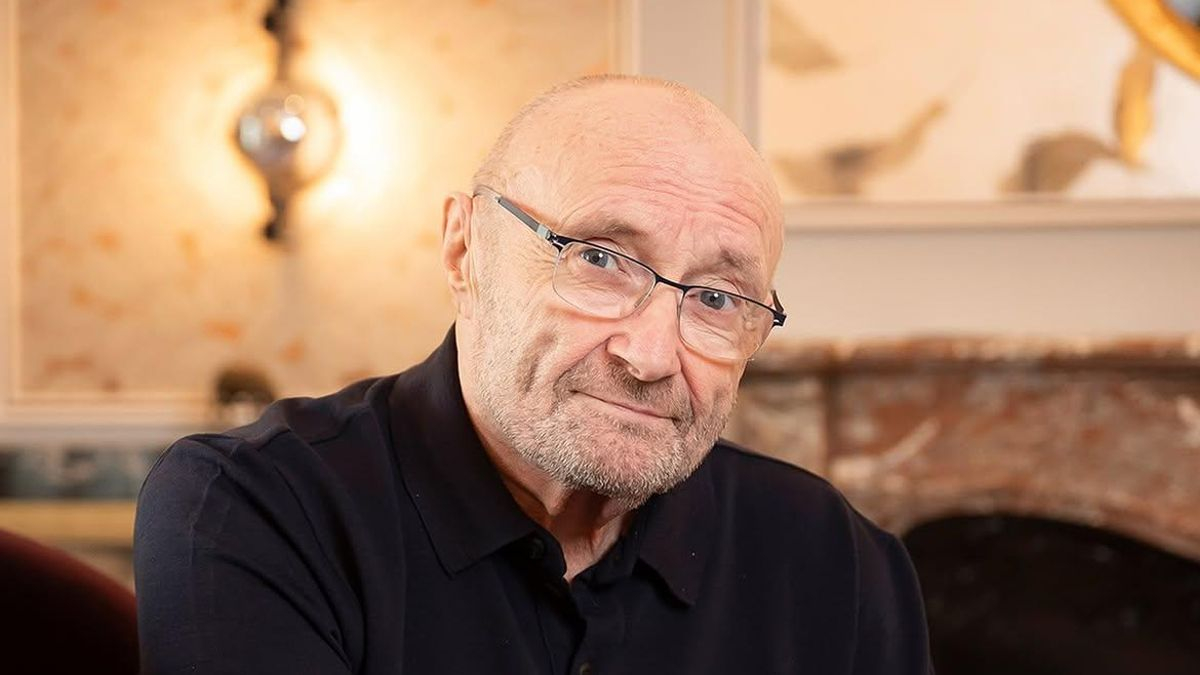 Phil Collins revela que estuvo a punto de morir por su alcoholismo: "La gente venía a despedirse"