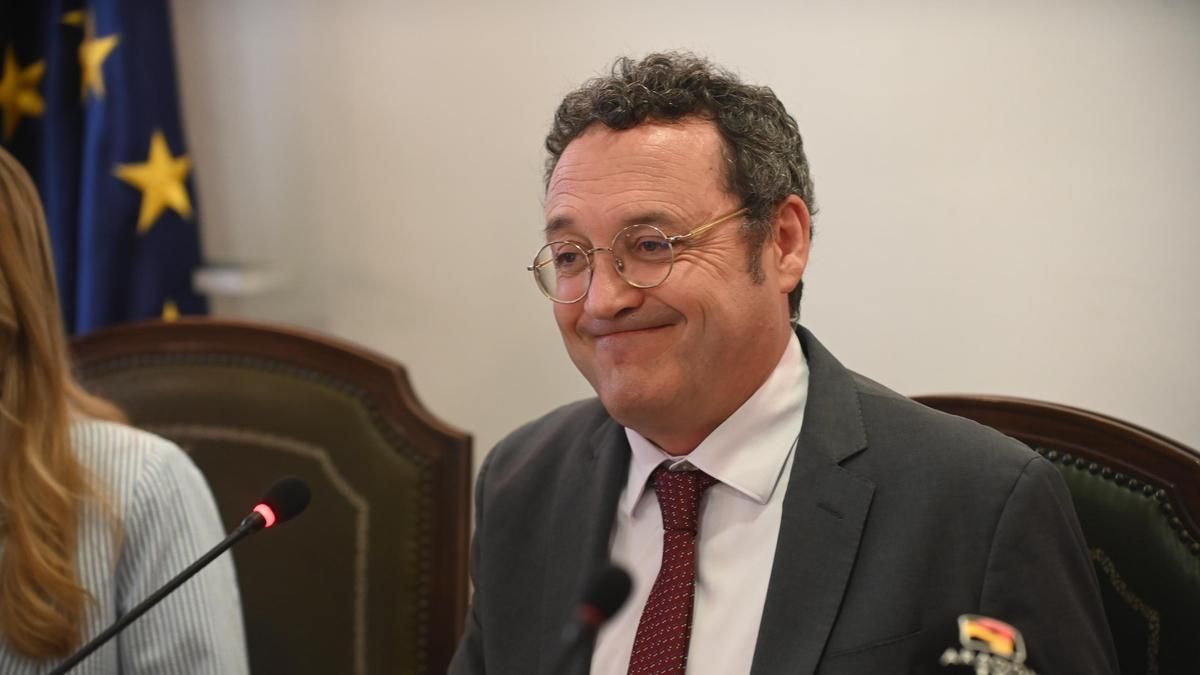 Cuarenta testigos, una confesión y un bulo: cuenta atrás para el inédito juicio al fiscal general por el correo de la pareja de Ayuso