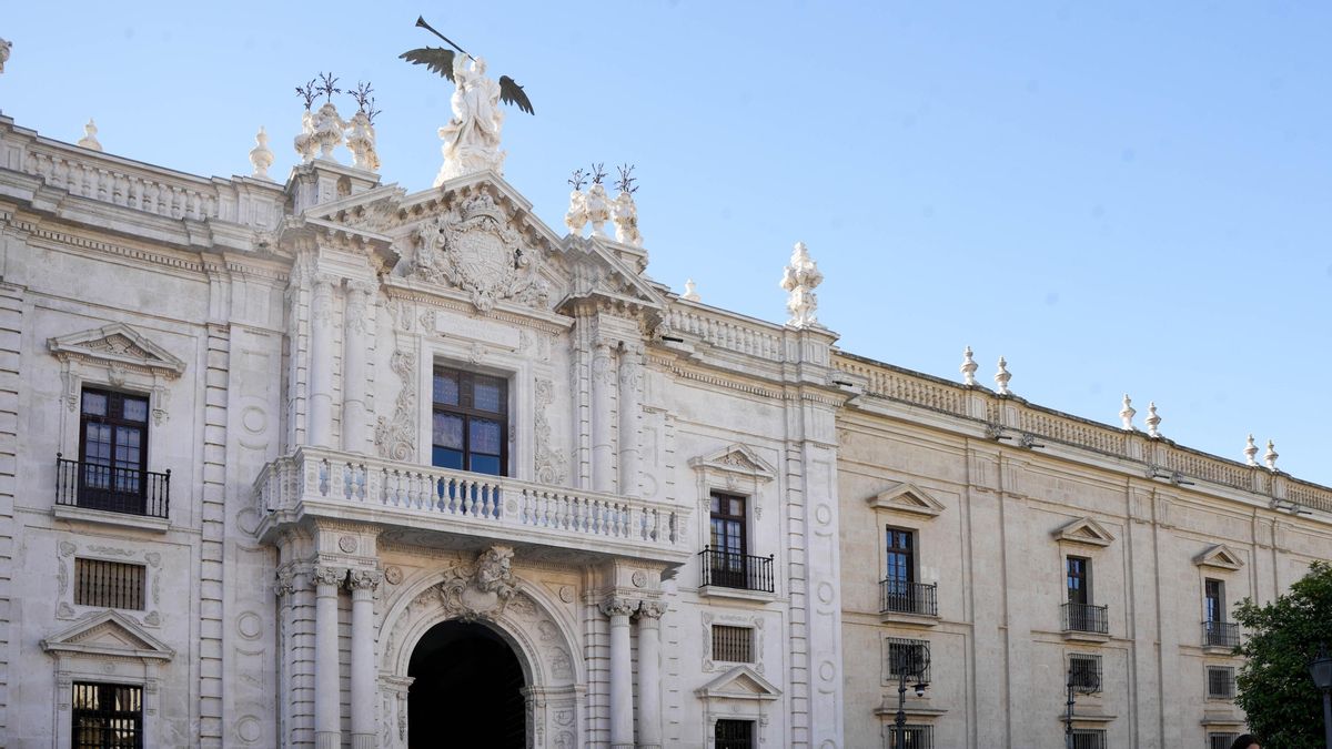 La Universidad de Sevilla alerta de un desfase de casi 13 millones entre el coste de su plantilla y la financiación para 2026