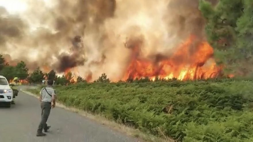 La Sierra de Gata arde de nuevo, la Junta activa el nivel 2 y la población de Torre de Don Miguel es evacuada