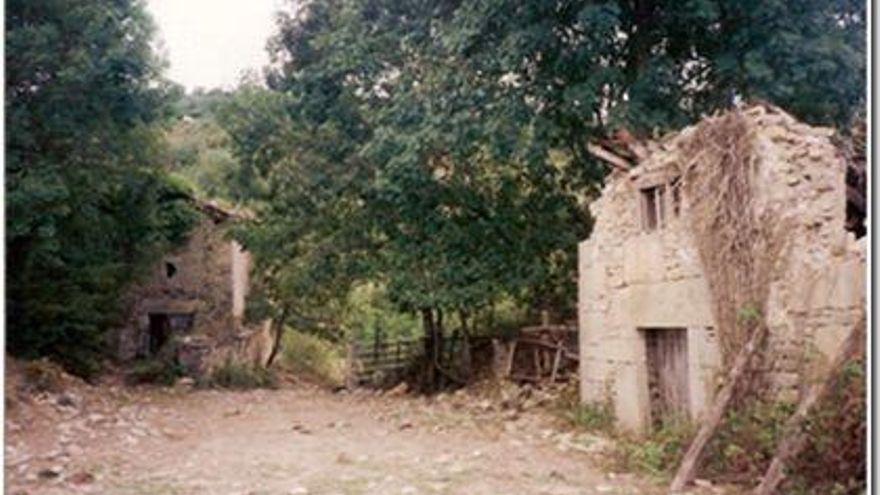 Río, en Valle de Mena.