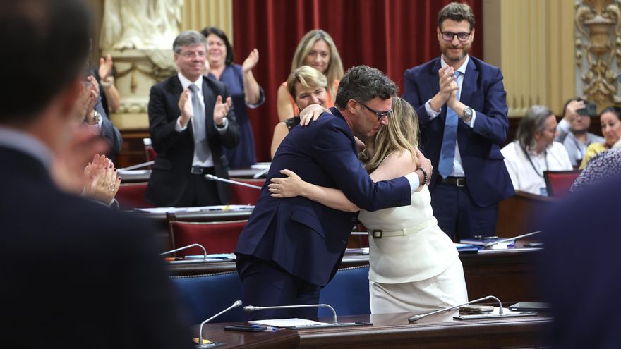 El Govern balear del PP salva sus presupuestos de 2025 y logra mantenerse a flote al dictado de la agenda de Vox