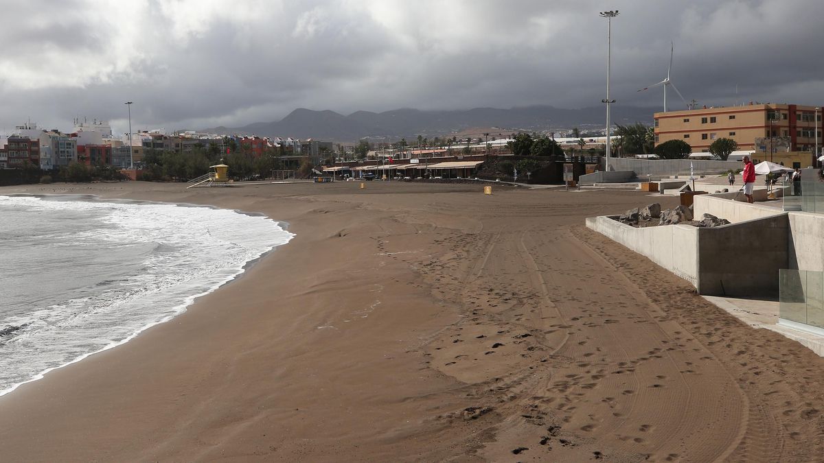 Playa de Melenara, temporalmente cerrada