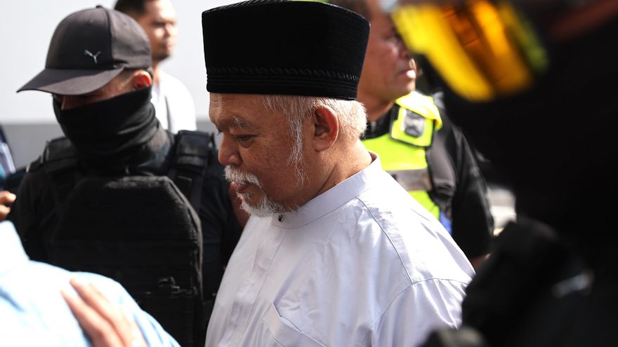 13 ejecutivos de grupo islámico de Malasia condenados a 15 meses por abusos a menores