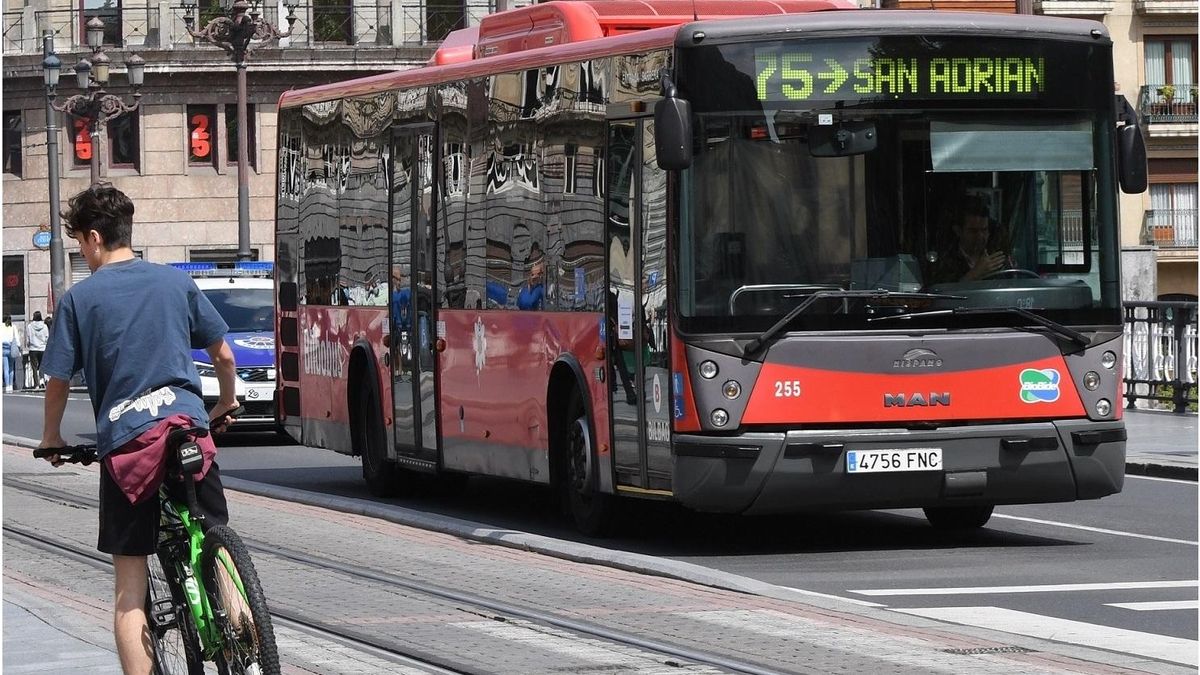 Un vehículo de Bilbobus.
