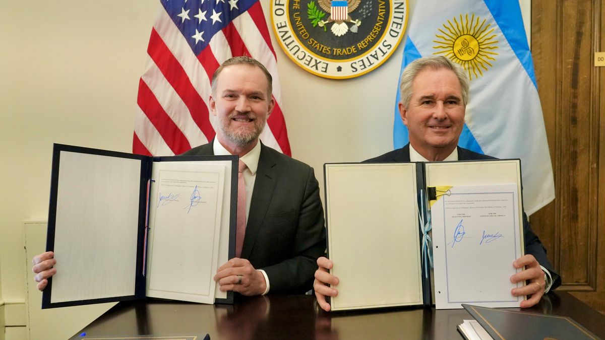 El día que el canciller Pablo Quirno y el embajador Peter Lamelas firmaron el acuerdo comercial con Estados Unidos
