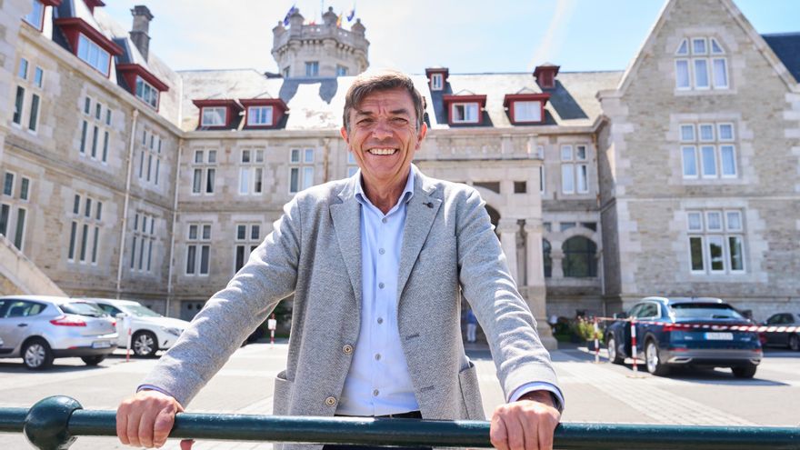 Carlos Andradas, rector de la UIMP: "La universidad pública es una de las piezas fundamentales de la democracia"