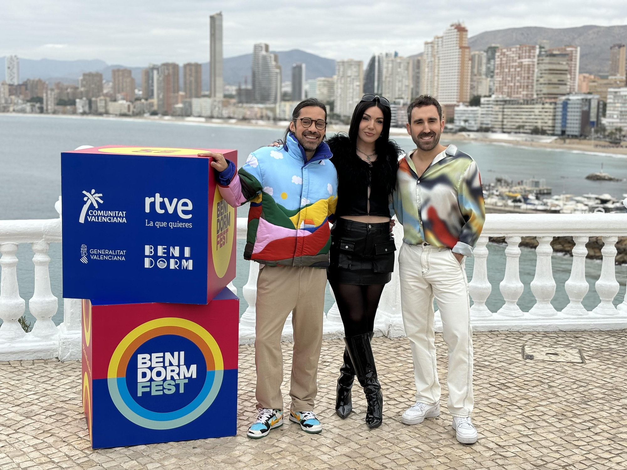 Jordi Cruz, Inés Hernand y Aitor Albizua, en la rueda de prensa del Benidorm Fest 2024