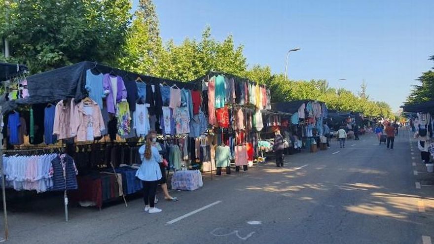 Mercado de Colón en su nueva ubicación del paseo de Papalaguinda