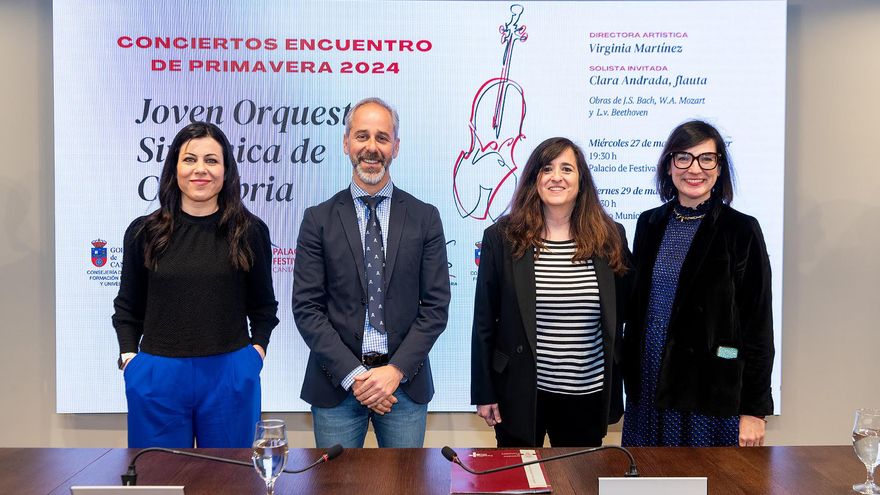 El consejero de Educación, Sergio Silva, presenta la Joven Orquesta Sinfónica de Cantabria (JOSCAN).