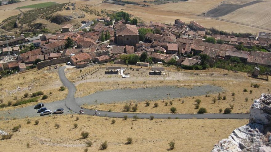 Un pueblo de Guadalajara lleva semanas sin agua potable por un pozo inutilizado, arsénico en otro y averías en la red