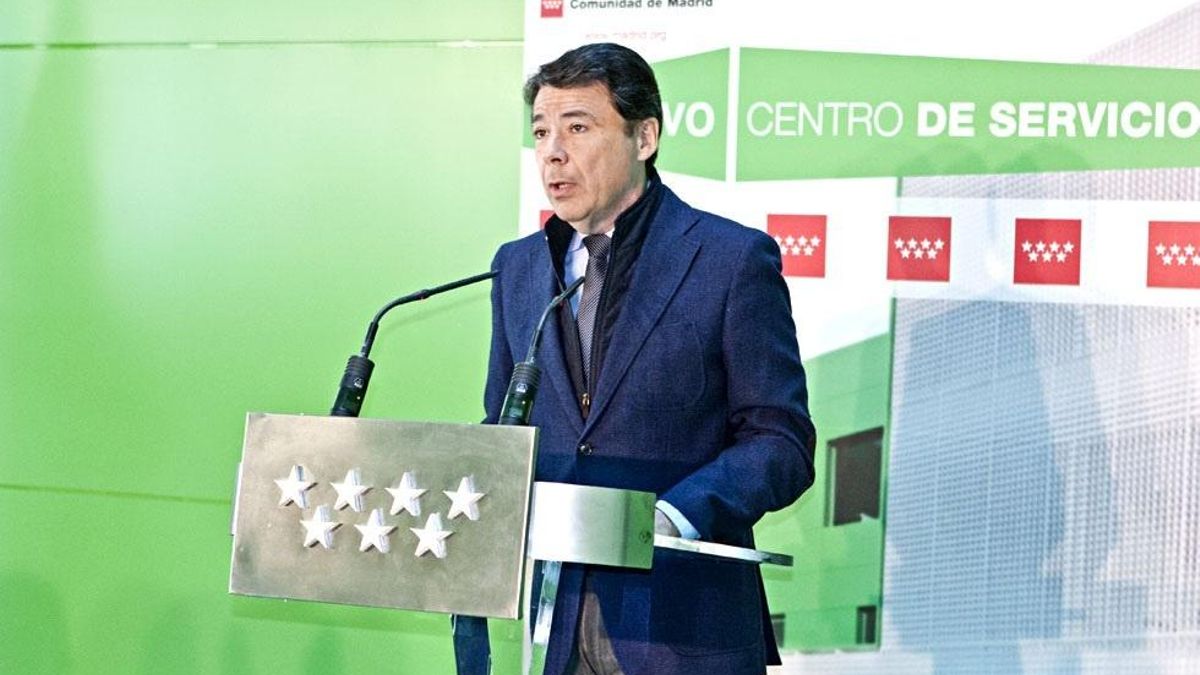 Ignacio González, partidario de fijar "limites" en los medios para no dañar a personas e instituciones
