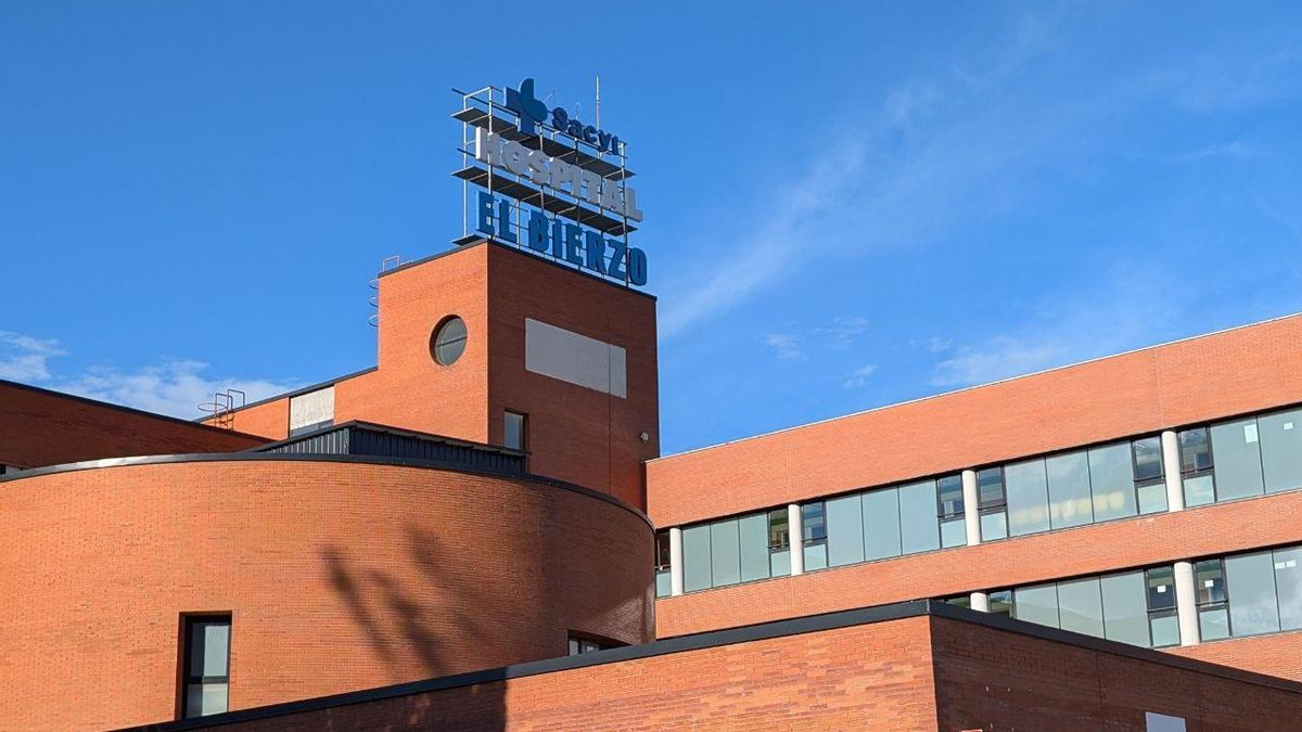 Sanidad contrata hasta 2027 el servicio de radiología privado en El Bierzo a la espera de que el público sea una realidad